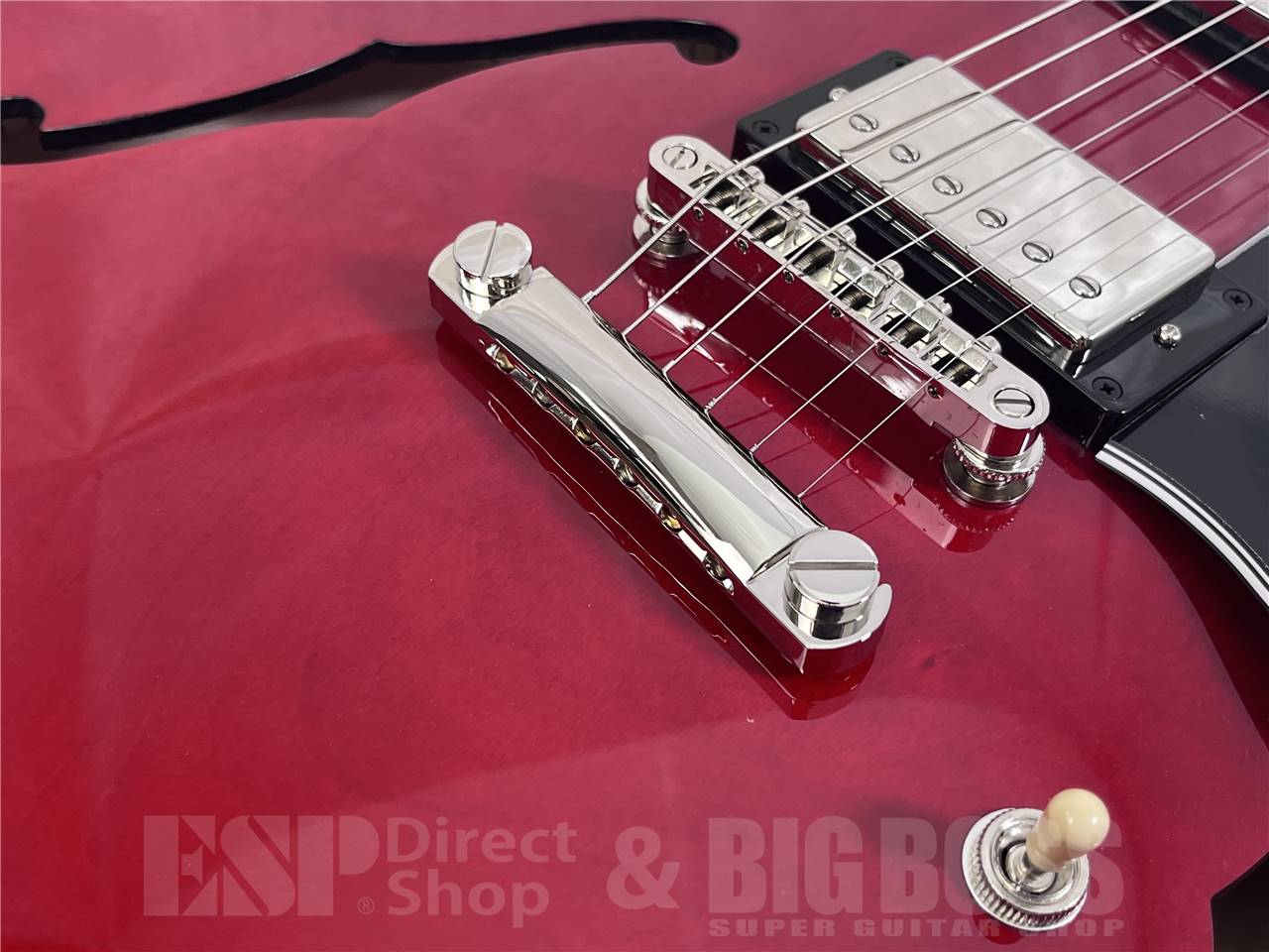 【即納可能】Epiphone ( エピフォン )ES-335/Cherry (セミアコギター) お茶の水駅前店・別館