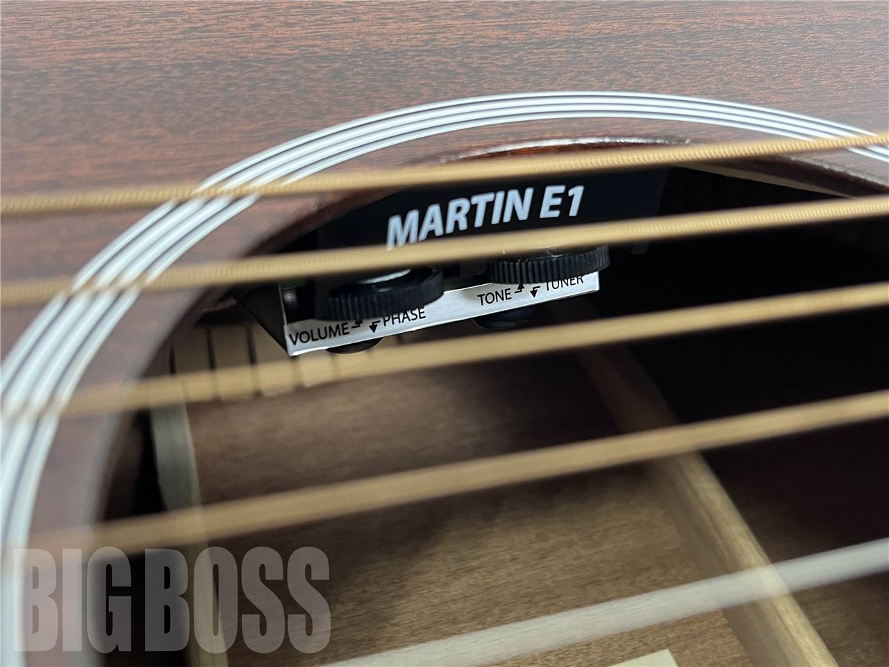 Martin(マーティン) 000-10E (エレアコ) お茶の水駅前店・別館