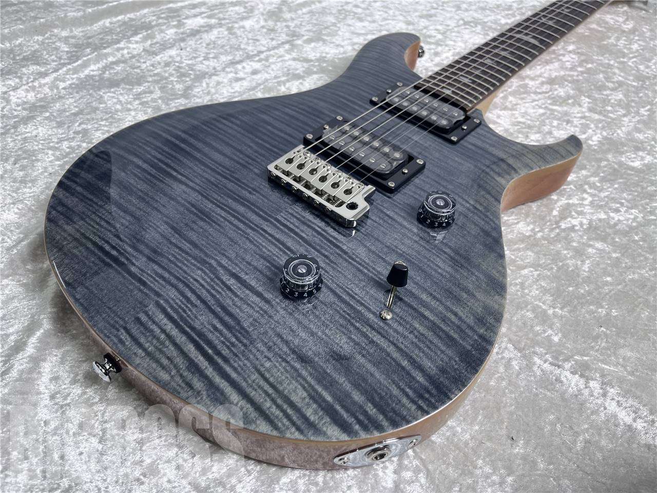 【即納可能】Paul Reed Smith(PRS/ポールリードスミス) SE Custom 24 / Charcoal お茶の水駅前店・別館