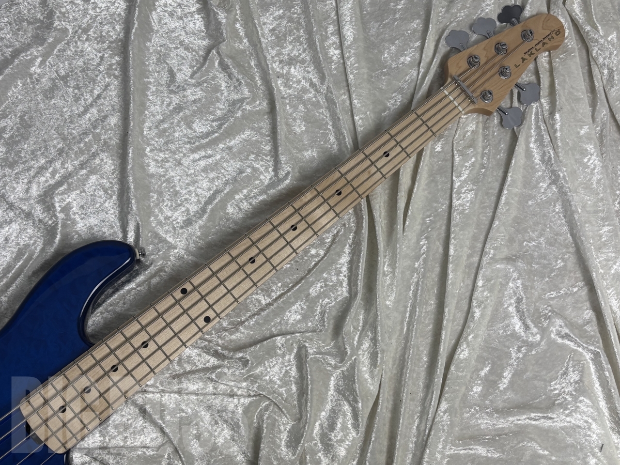 【即納可能】Lakland(レイクランド) Skyline Japan Series SK-5DX Blue Translucent / Maple FB お茶の水駅前店(東京)