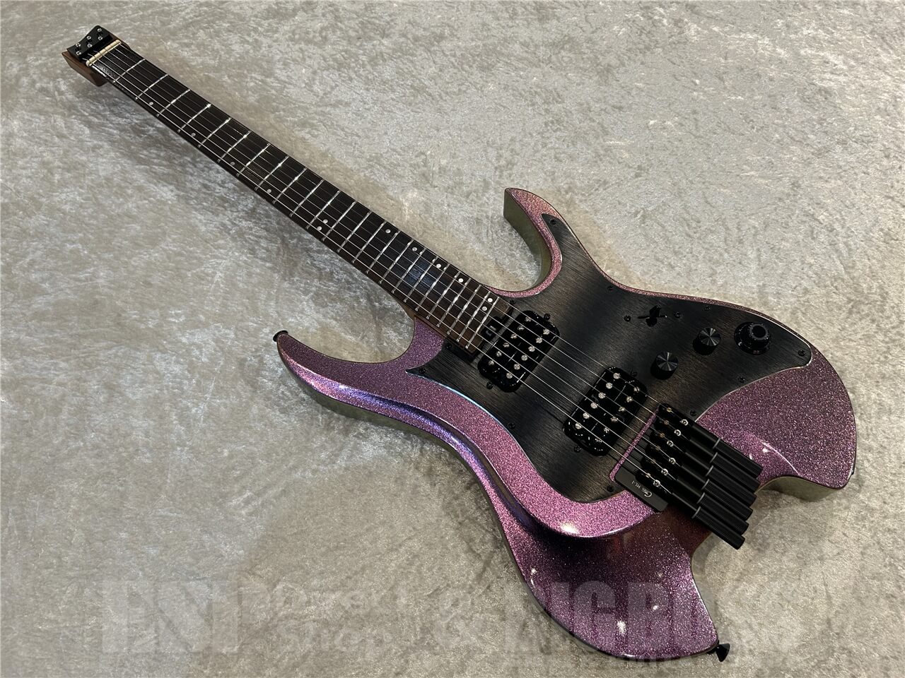 【即納可能/お客様委託品】 Mooer (ムーアー) GTRS W900 / Aurora Pink 仙台店