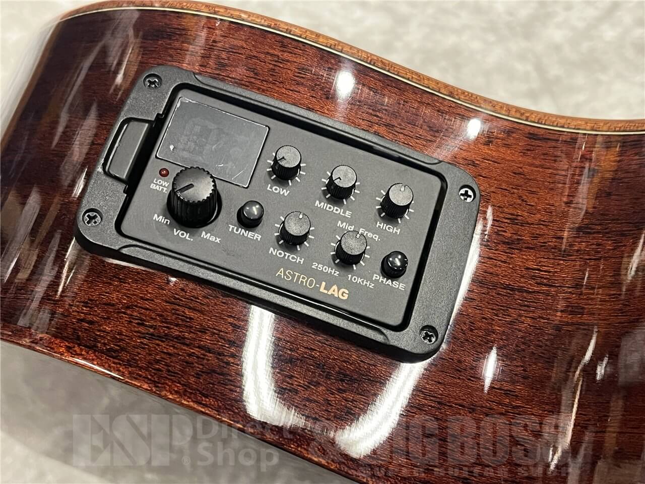 【即納可能】LAG Guitars（ラグギターズ）T118ACE（Brown Shadow）　名古屋店