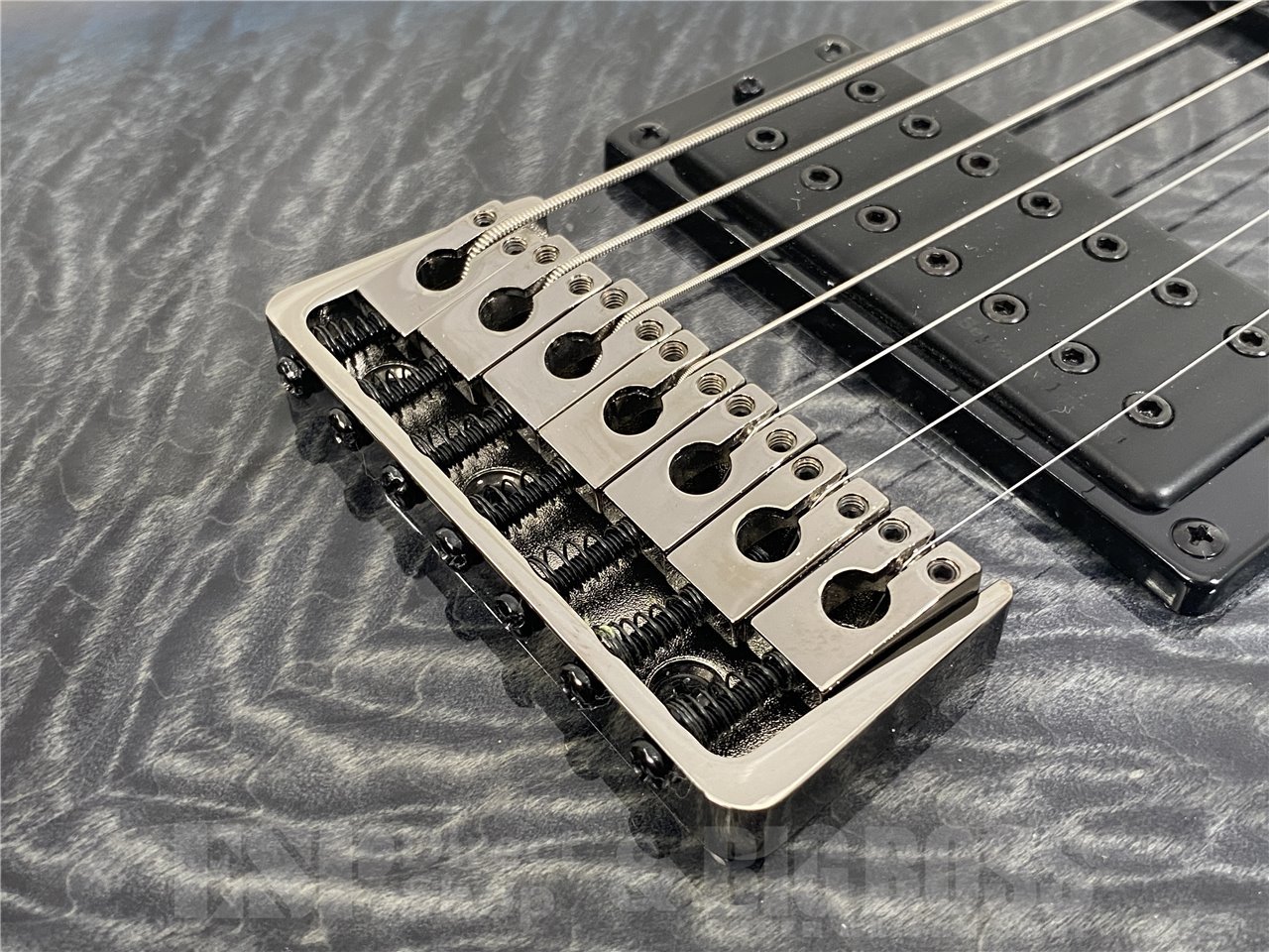 【即納可能】Paul Reed Smith(PRS/ポールリードスミス) SE MARK HOLCOMB SVN (Holcomb Blue Burst) #H037463 (2025年製) お茶の水駅前店(東京)