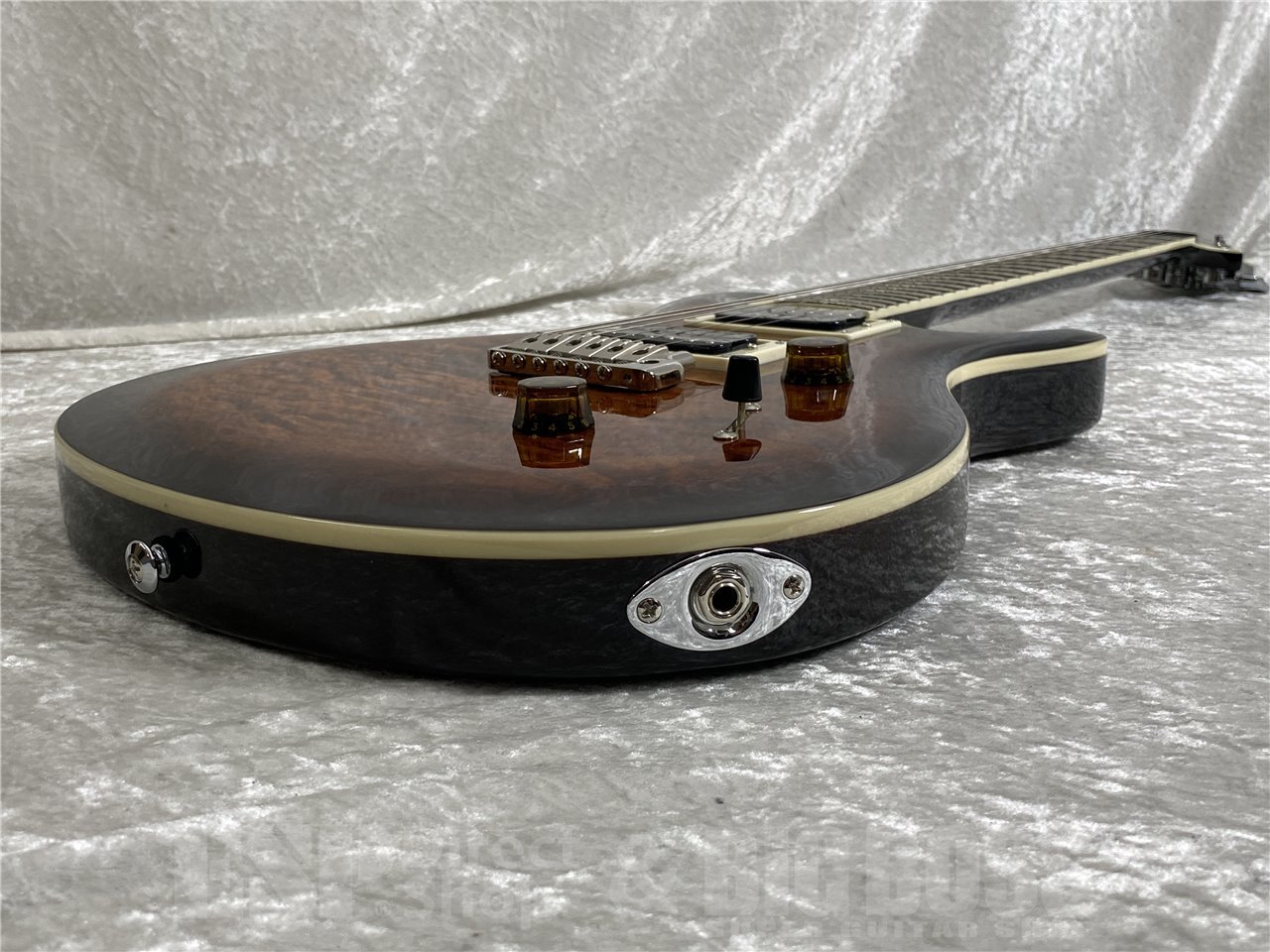 【即納可能】Paul Reed Smith(PRS/ポールリードスミス) SE Custom 24 Quilt Package / Black Gold Sunburst (2025年製) お茶の水駅前店 (東京)