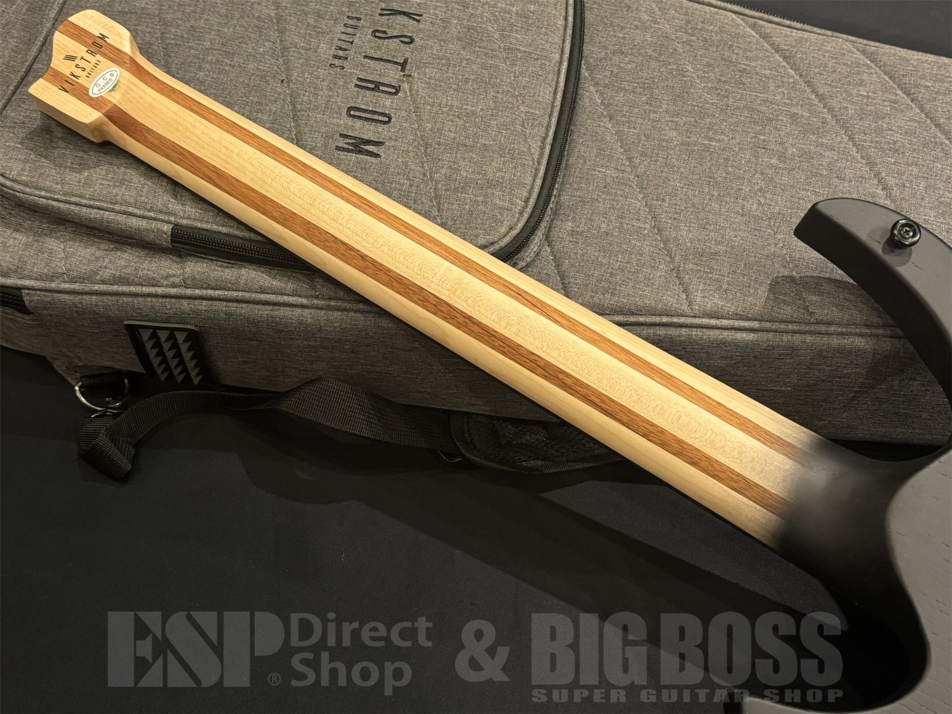 【即納可能】VIKSTROM GUITARS VSMH-270 / Trans Black 京都店