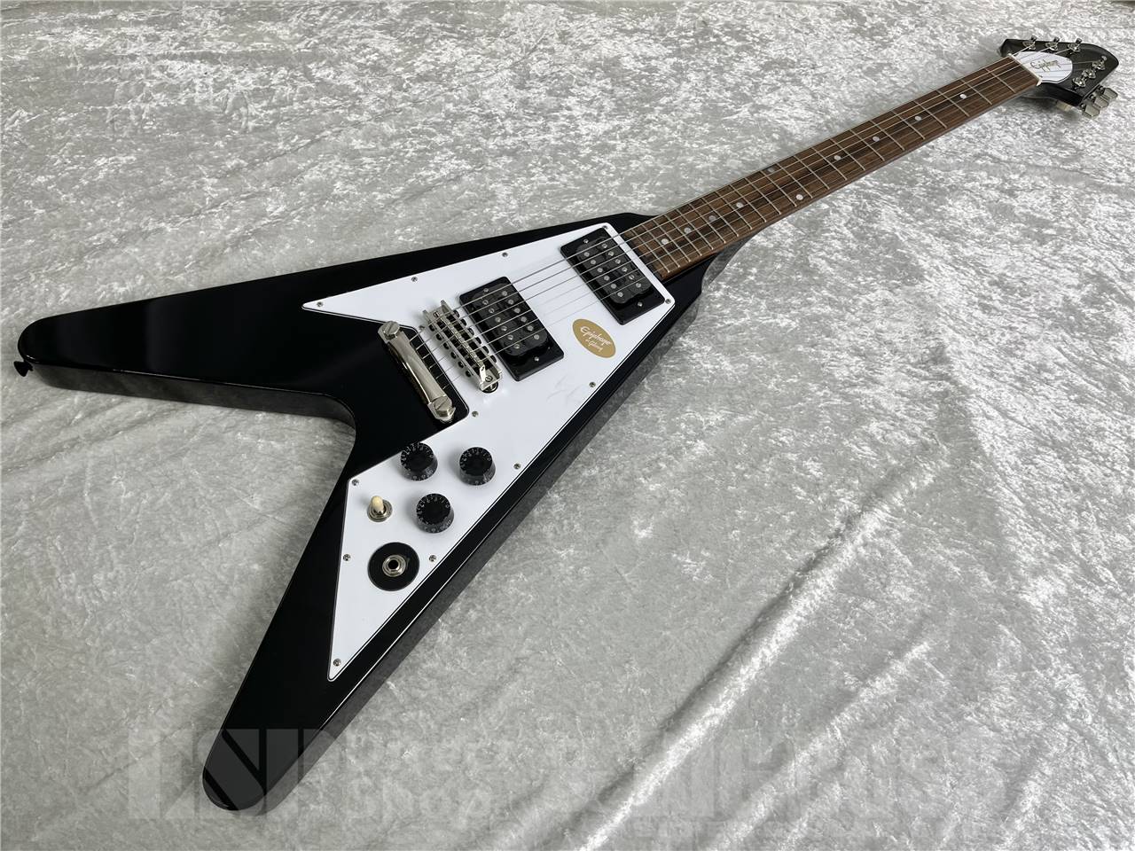 【即納可能】Epiphone ( エピフォン ) Kirk Hammett 1979 Flying V  / Ebony  (エレクトリックギター) お茶の水駅前店・別館
