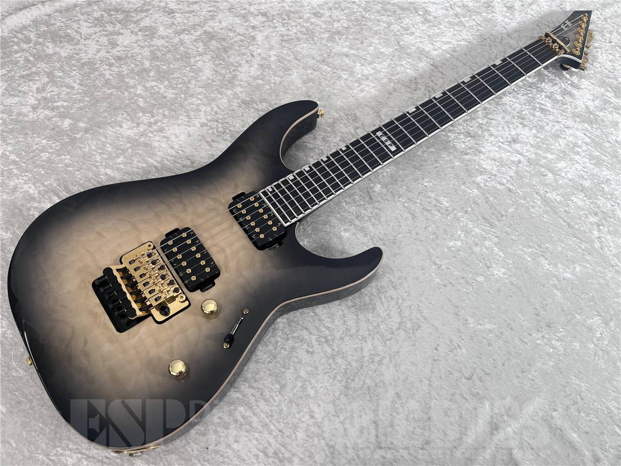 【即納可能】E-II(イーツー) M-II QM / Black Natural Burst お茶の水駅前店・別館