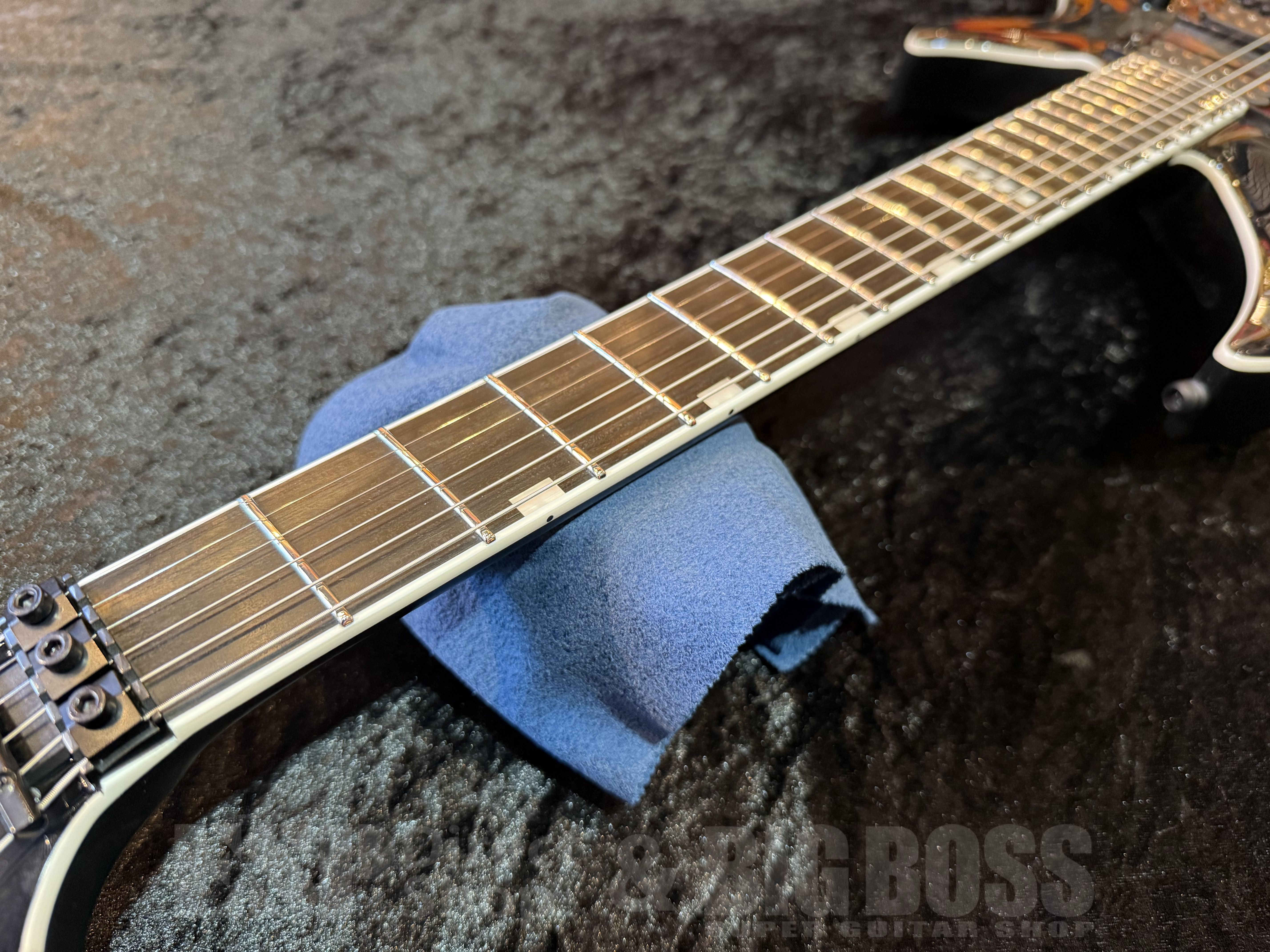 【即納可能】E-II (イーツー) HORIZON-III FR 【See Thru Black Sunburst】 福岡店