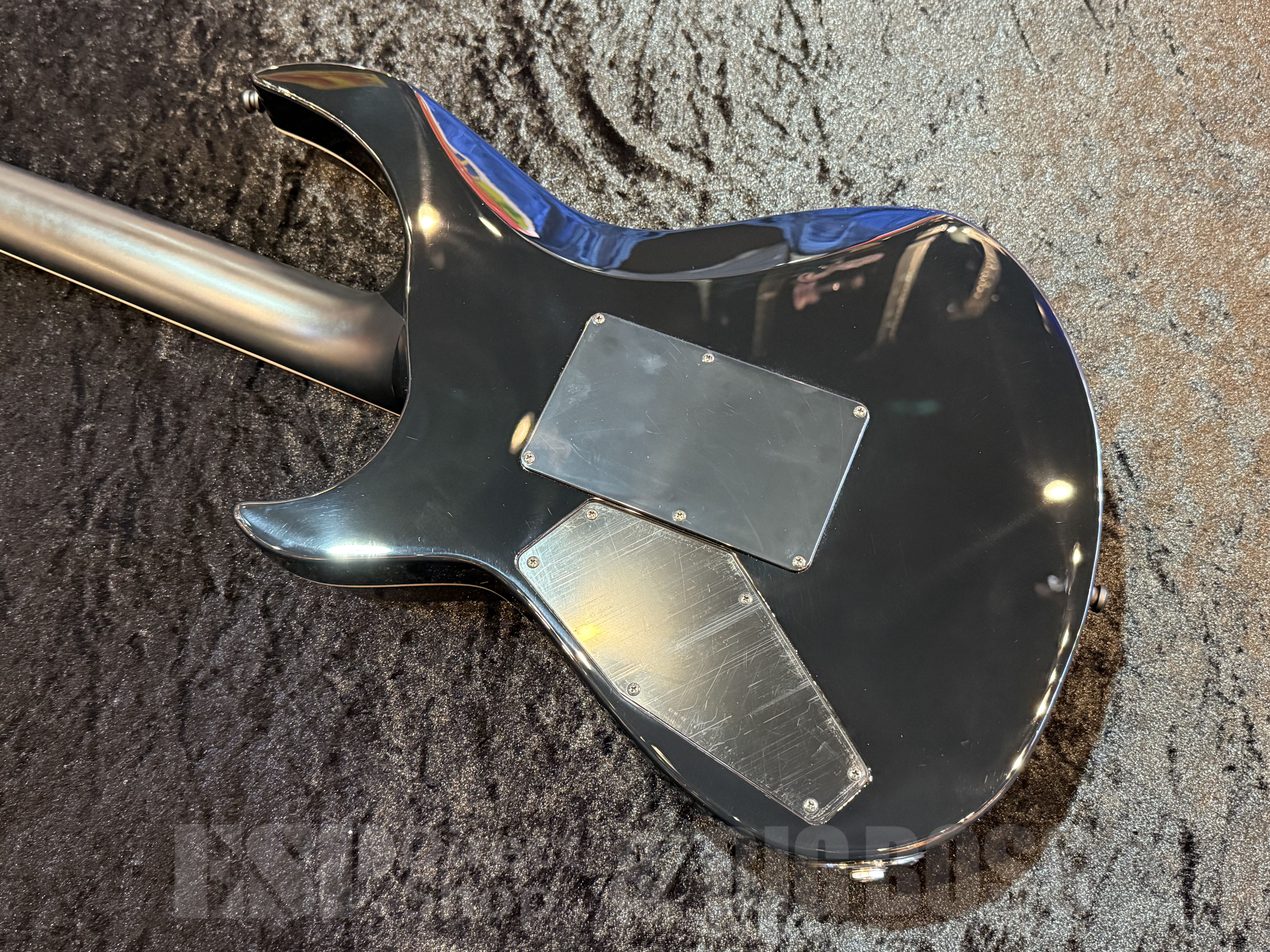 【即納可能】E-II (イーツー) HORIZON-III FR 【See Thru Black Sunburst】 福岡店