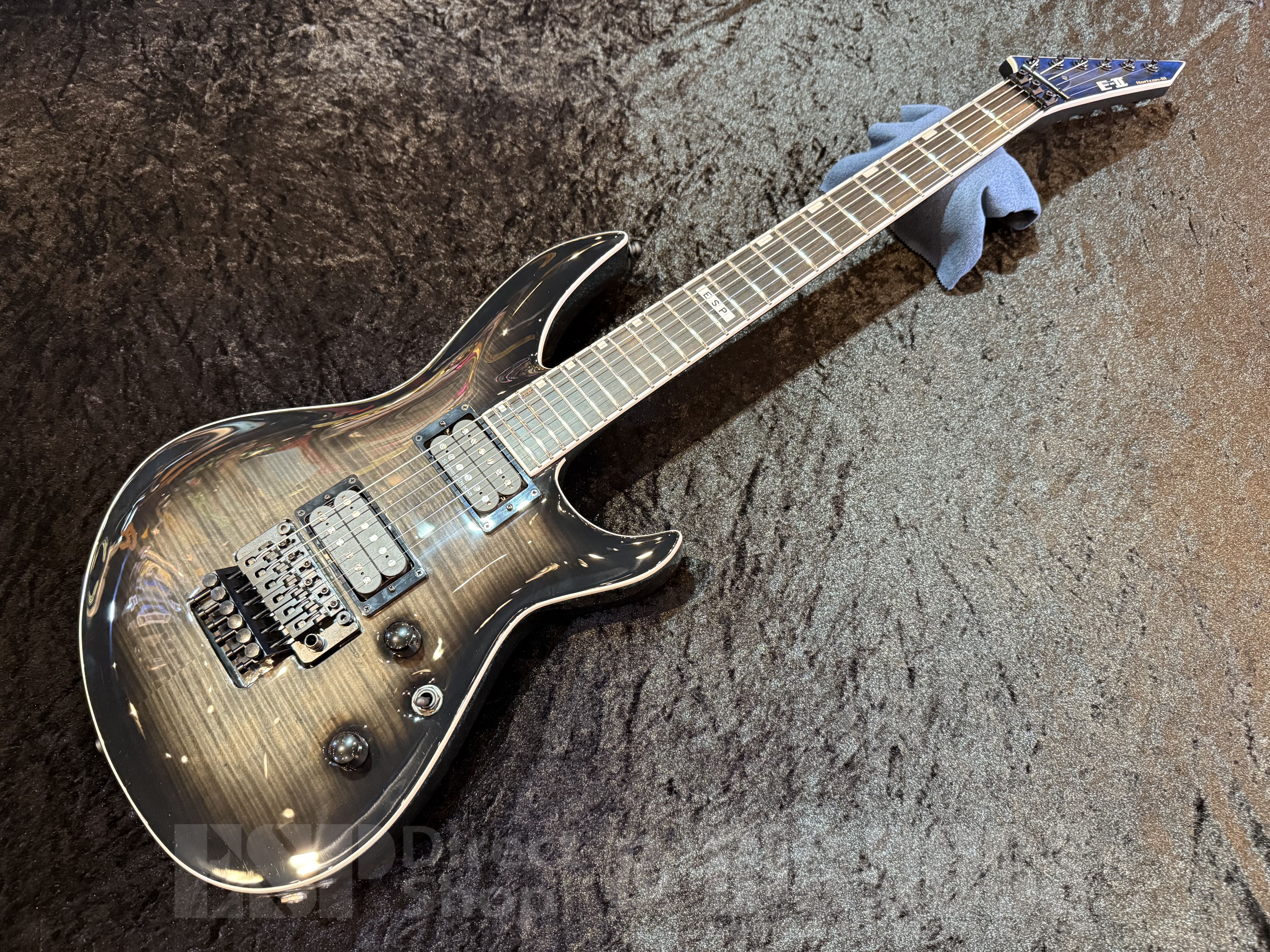 【即納可能】E-II （イーツー） HORIZON-III FR 【See Thru Black Sunburst】 福岡店