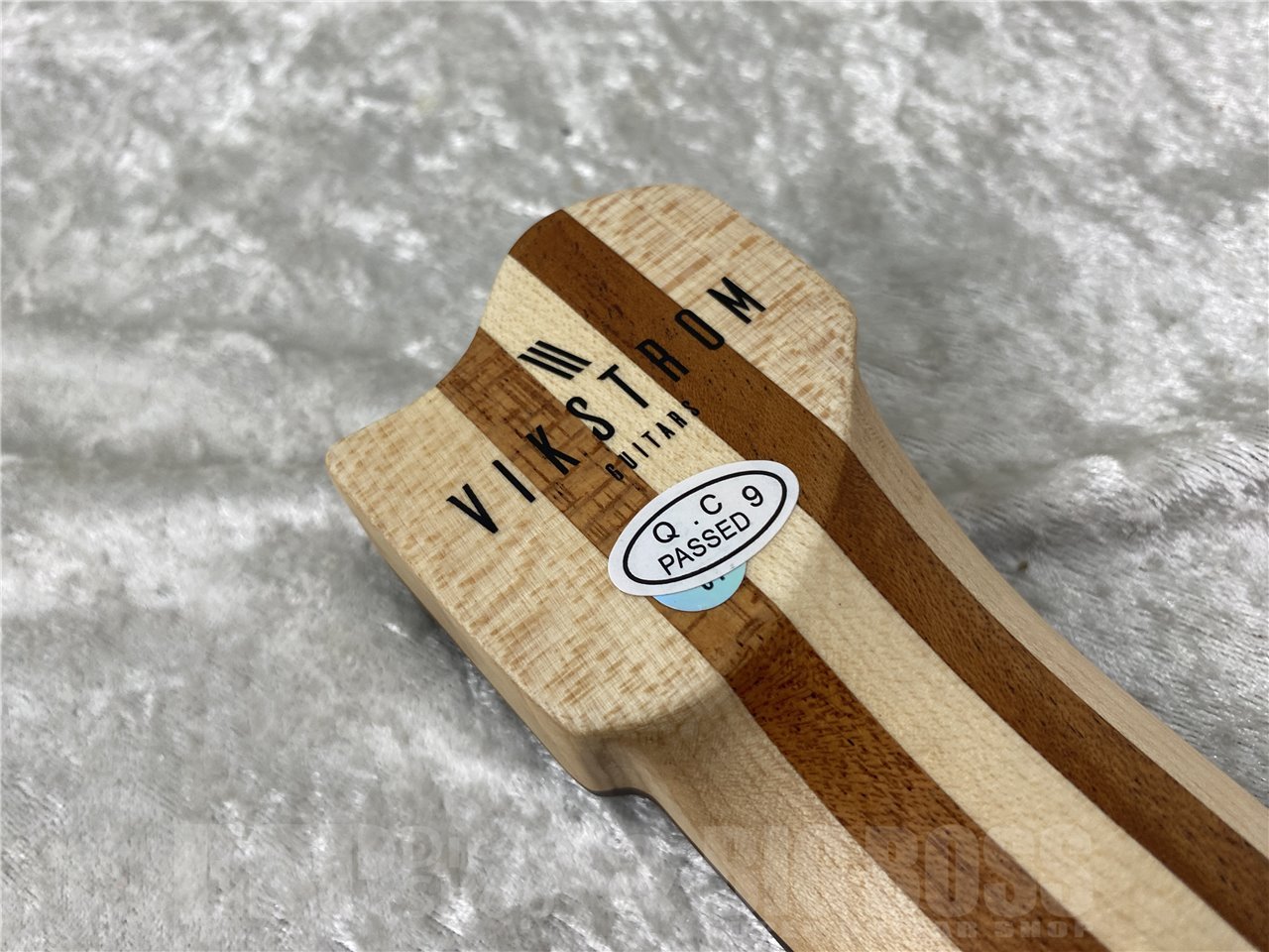 【即納可能】VIKSTROM GUITARS(ヴィクストロムギターズ) VSMH-260 (Turquoise) お茶の水駅前店(東京)