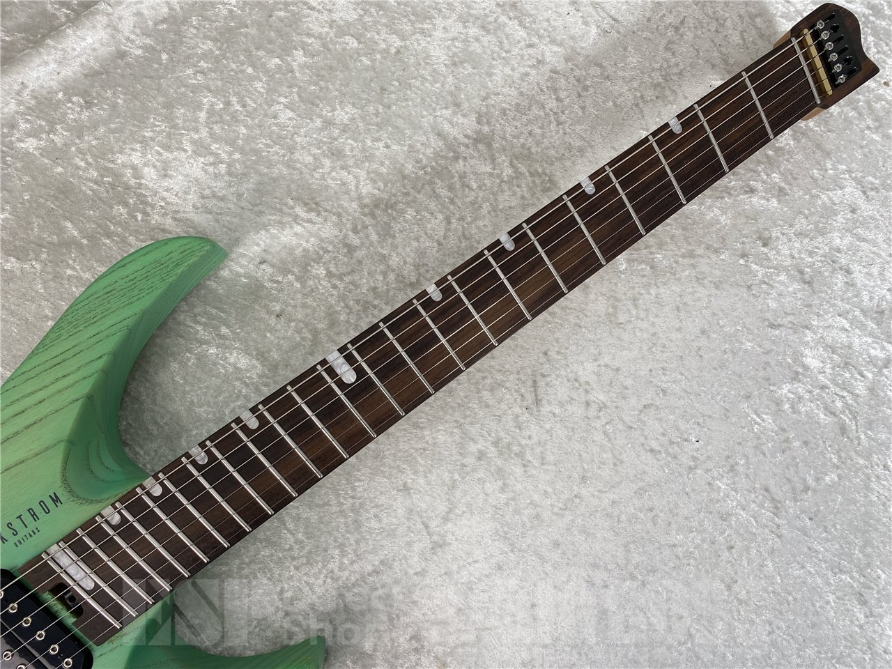 【即納可能】VIKSTROM GUITARS(ヴィクストロムギターズ) VSMH-260 (Turquoise) お茶の水駅前店(東京)