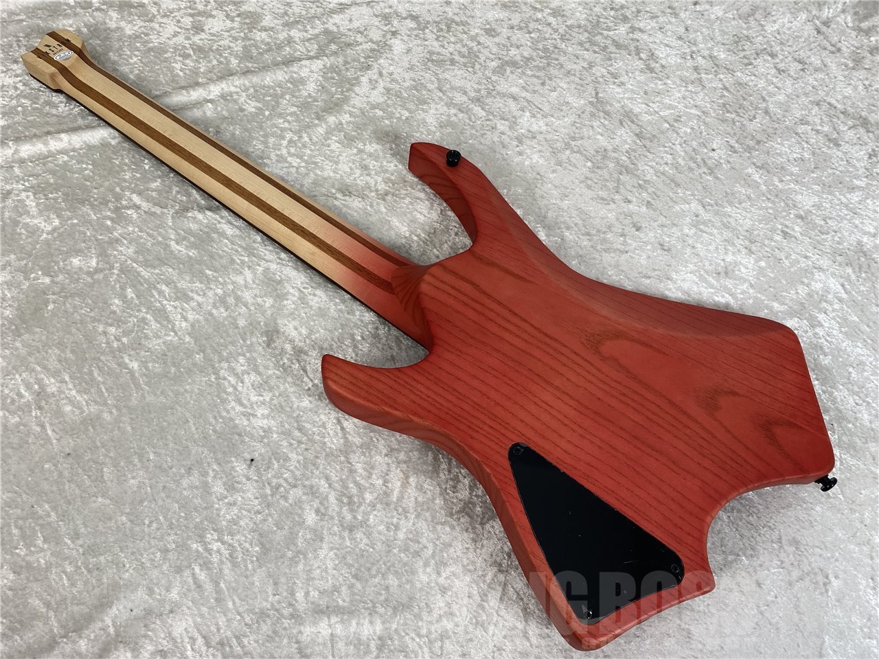 【即納可能】VIKSTROM GUITARS(ヴィクストロムギターズ) VSMH-270 (Trans Pink) お茶の水駅前店(東京)