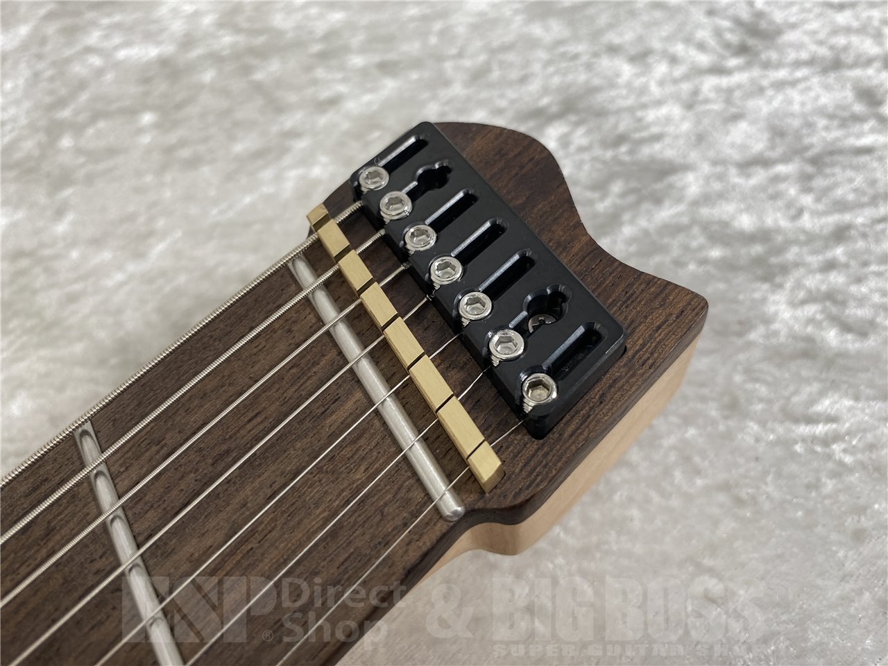 【即納可能】VIKSTROM GUITARS(ヴィクストロムギターズ) VSMH-270 (Trans Pink) お茶の水駅前店(東京)