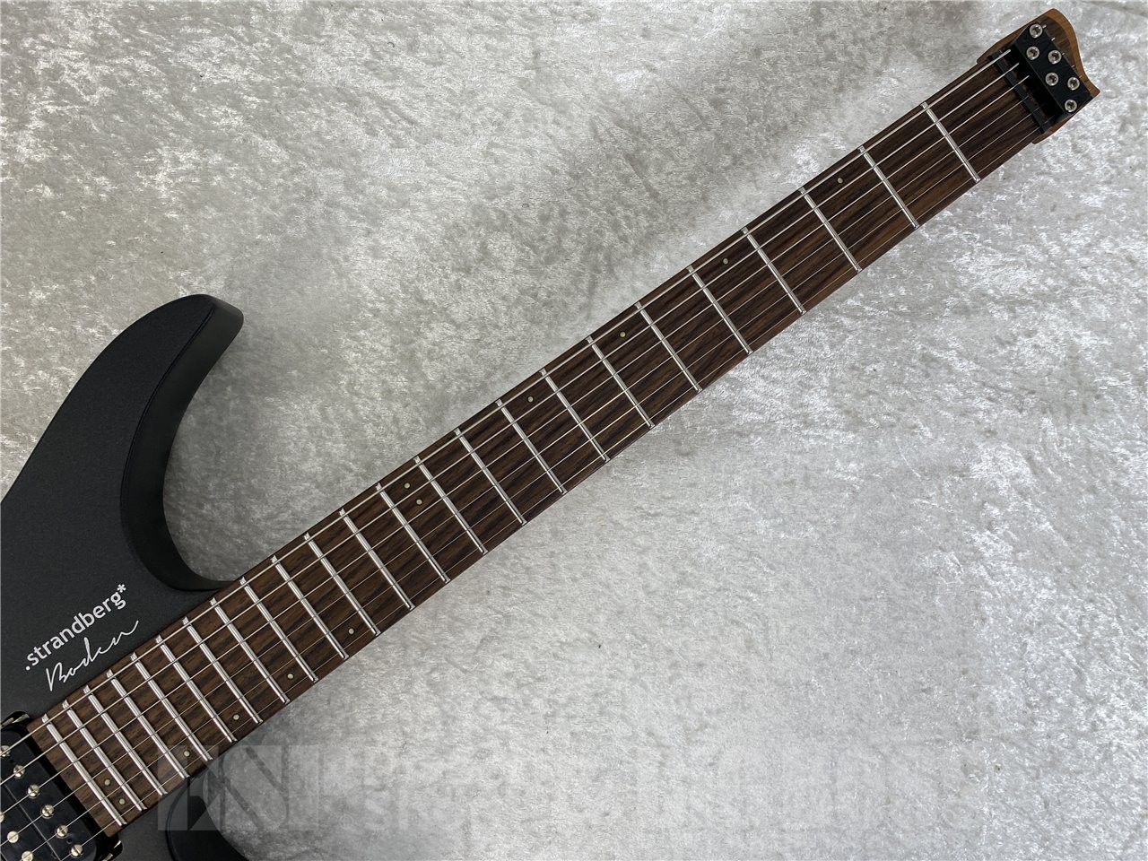 【即納可能/中古品】strandberg(ストランドバーグ) Boden Essential 6 (Black Granite) お茶の水駅前店(東京)