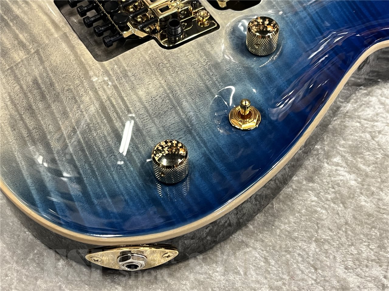 【即納可能】EDWARDS(エドワーズ)E-HORIZON-CTM 50TH(Black Aqua Burst C / Blue Pearl Back) 名古屋店