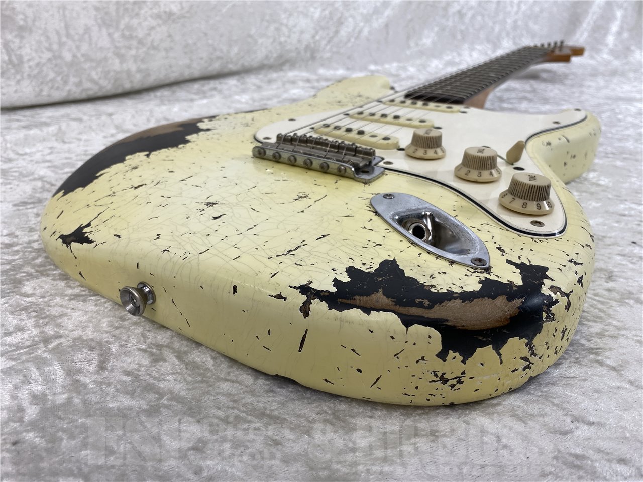 【即納可能】Navigator(ナビゲーター) N-ST-ALR-SE (Distressed Black over White) お茶の水駅前店(東京)