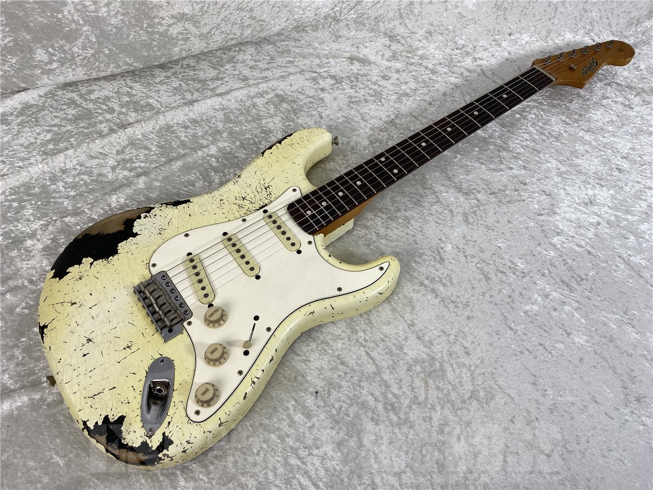 【即納可能】Navigator(ナビゲーター) N-ST-ALR-SE (Distressed Black over White) お茶の水駅前店(東京)