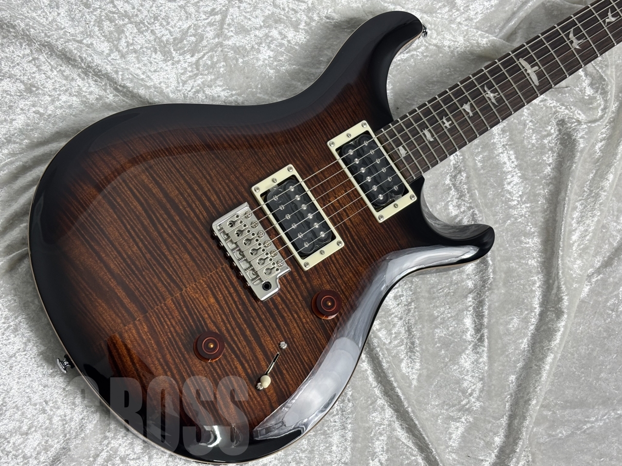 【即納可能】Paul Reed Smith(ポールリードスミス/PRS) SE Custom 24 Black Gold Burst お茶の水駅前店(東京)