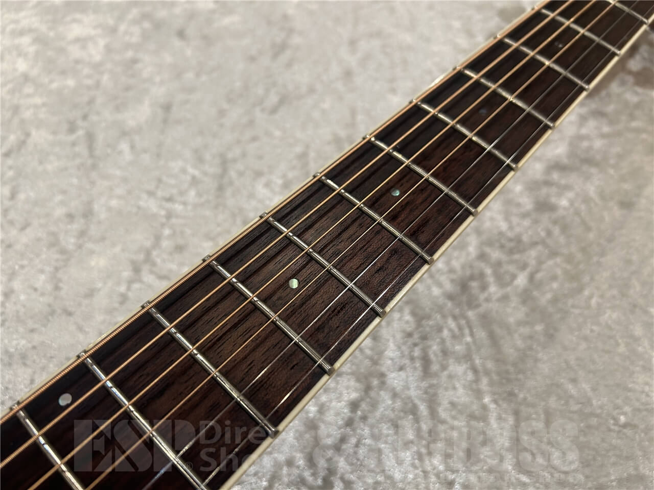 【即納可能/お客様委託品】 Ovation (オヴェーション) Celebrity Traditional Plus CS28P / Regal to Natural 仙台店