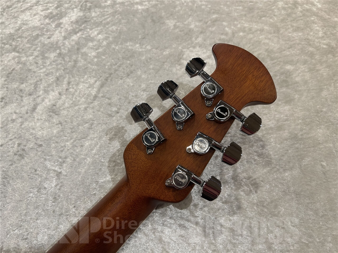 【即納可能/お客様委託品】 Ovation (オヴェーション) Celebrity Traditional Plus CS28P / Regal to Natural 仙台店