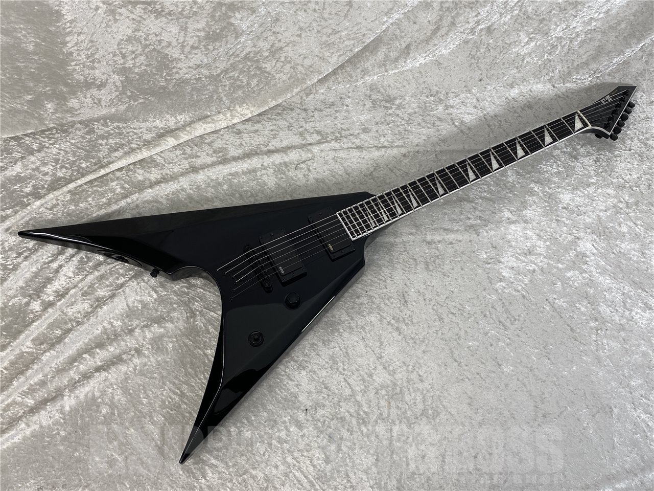 【即納可能】E-II(イーツー) ARROW-NT (Black)  お茶の水駅前店(東京)