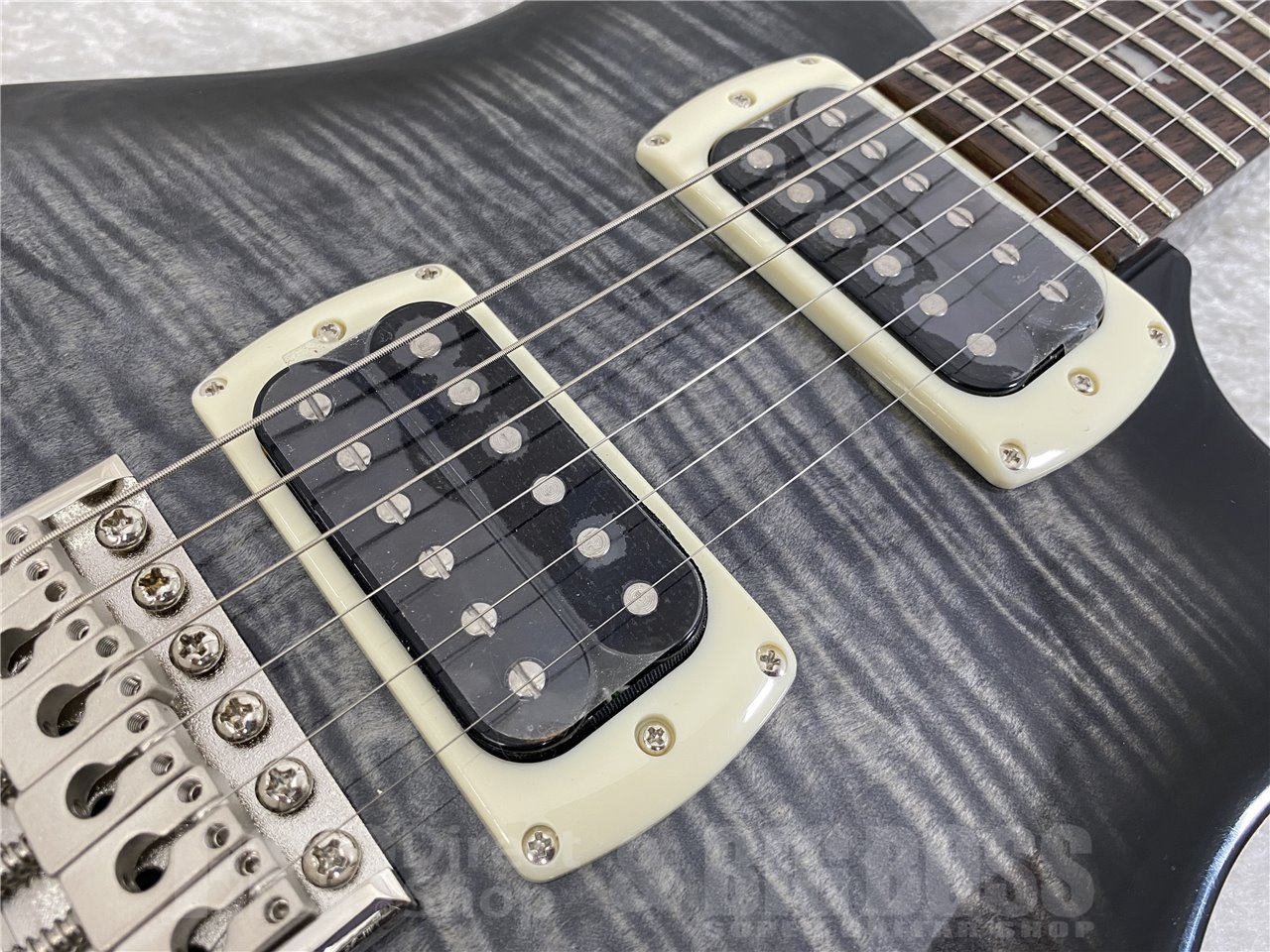 【即納可能】Paul Reed Smith(PRS/ポールリードスミス) SE Custom 24 / Charcoal Burst (2025年製) お茶の水駅前店(東京)