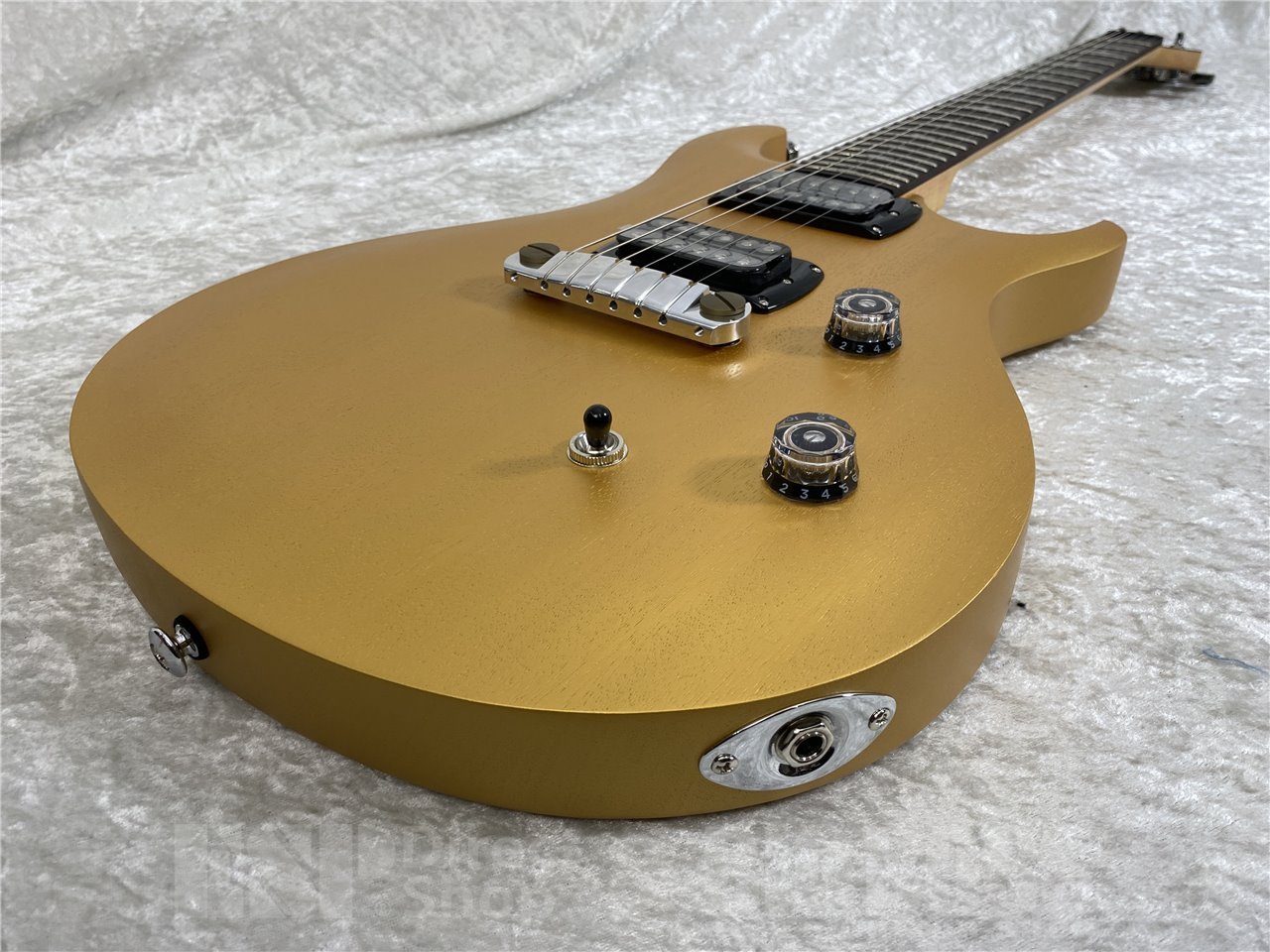 【即納可能】Paul Reed Smith(PRS/ポールリードスミス) SE CE 24 Standard Stoptail Satin / Metallic Gold (2025年製) お茶の水駅前店(東京)