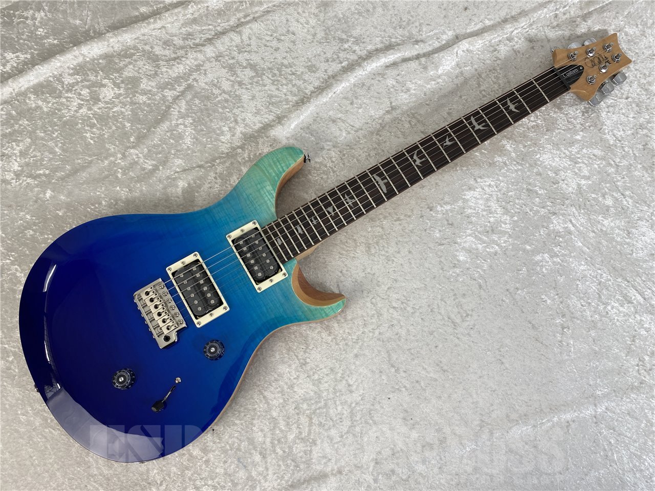 【即納可能】Paul Reed Smith(PRS/ポールリードスミス) SE Custom 24(Blue Fade)#G105064 (2025年製) お茶の水駅前店(東京)