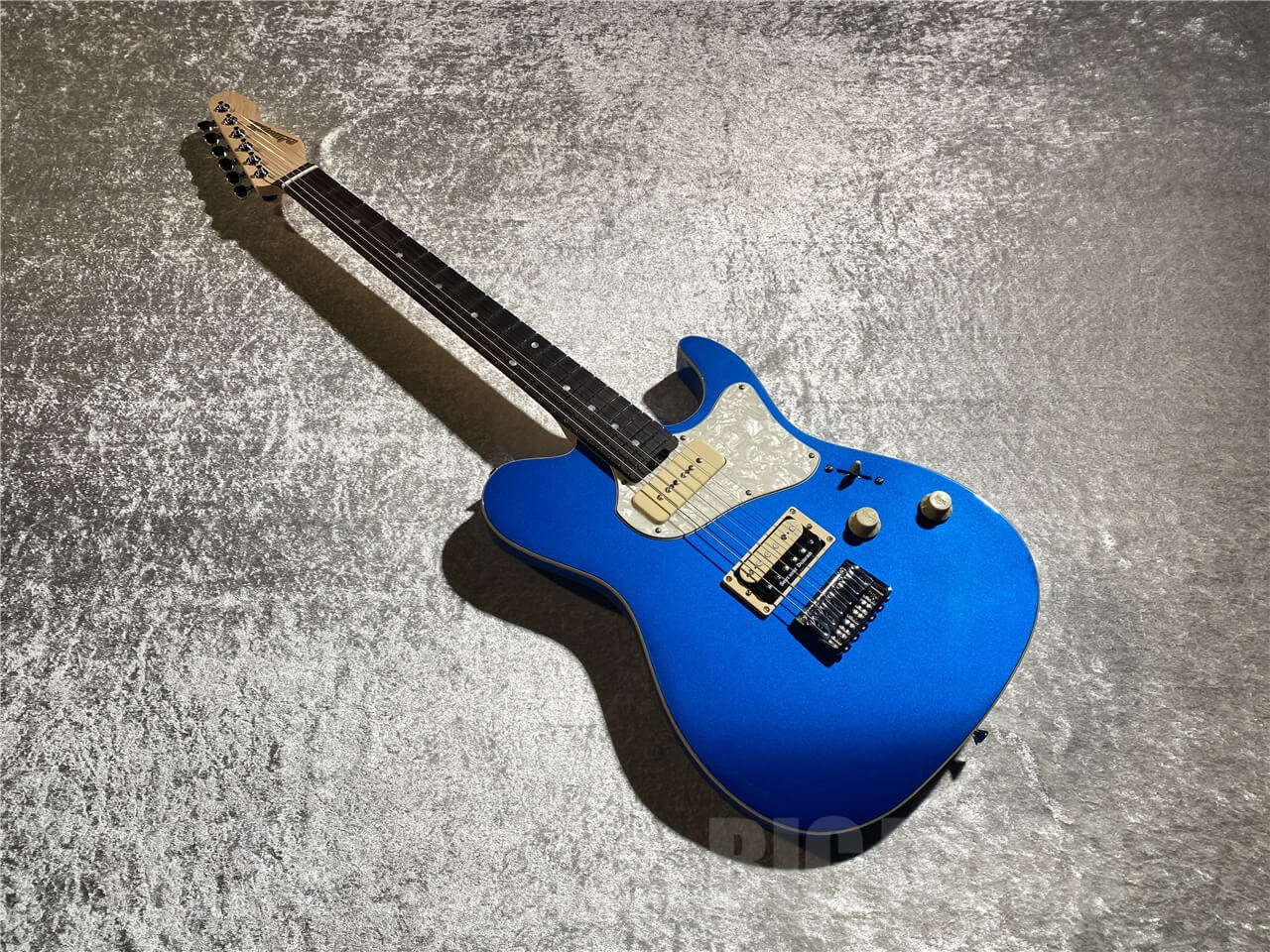 【即納可能】EDWARDS(エドワーズ) E-THROBBER (Splash Blue Metallic) 札幌店