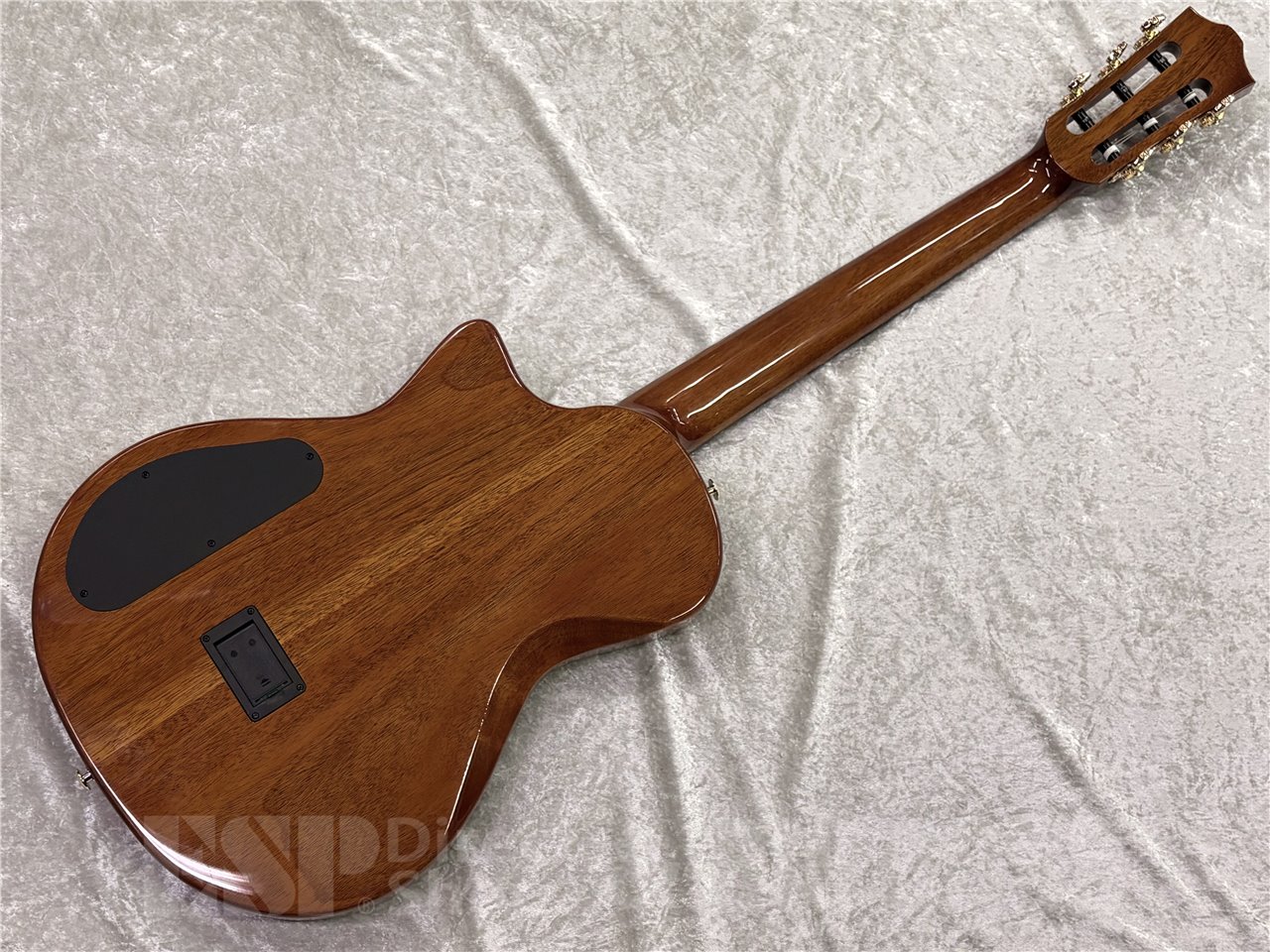 【即納可能】Bromo Guitars (ブロモギターズ) BEN2C tbk 広島店