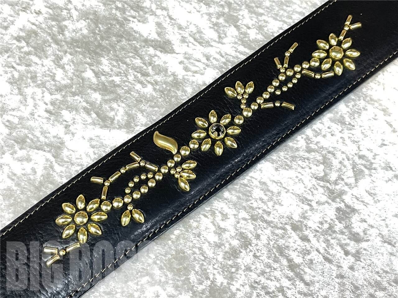 【即納可能】Grande uomo（グランデウオモ）Studs Strap "Reborn"　名古屋店