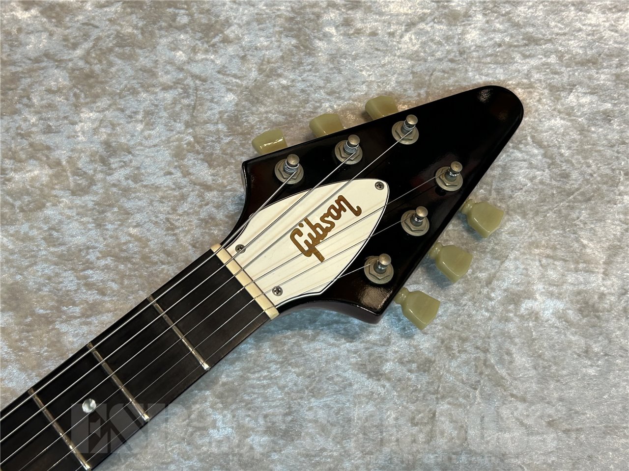 【中古品/即納可能】Gibson(ギブソン) FLYING-V'67 (Cherry) 広島店