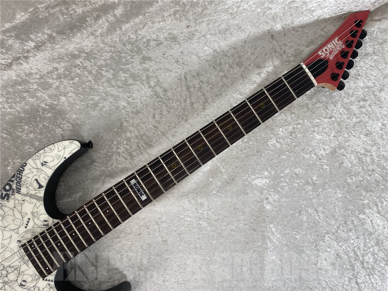 【即納可能】ESP×SONIC(イーエスピーxソニック) SONIC THE HEDGEHOG GUITAR III -Classic Sonic Edition- / Classic Sonic Collage Art / Black Satin お茶の水駅前店(東京)