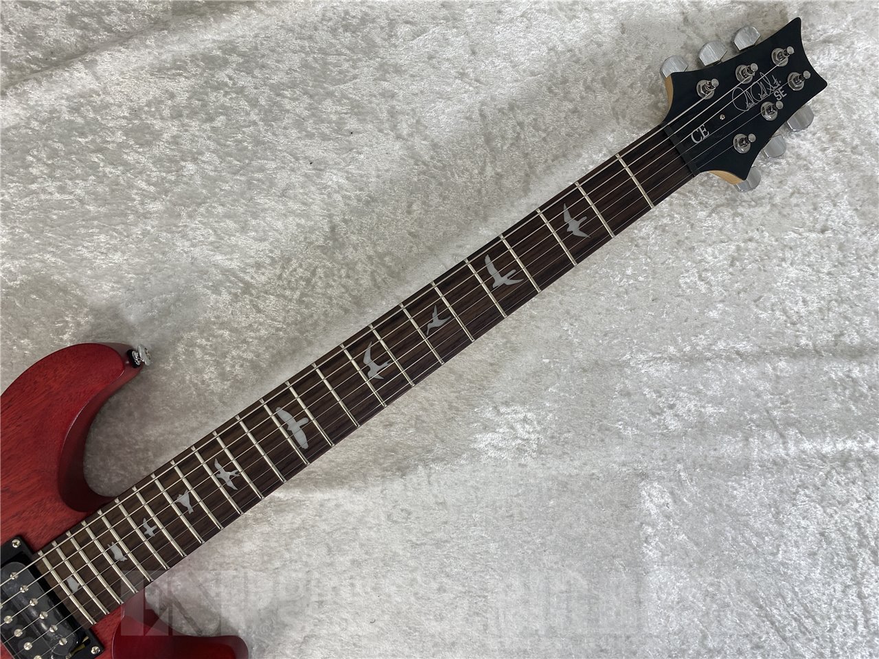 【即納可能】Paul Reed Smith(PRS/ポールリードスミス) SE CE 24 Standard Satin / Vintage Cherry (2025年製) お茶の水駅前店(東京)