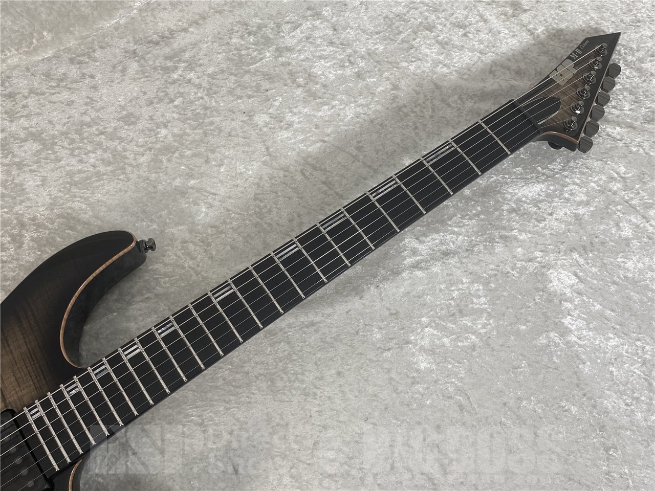 【即納可能】ESP(イーエスピー) M-II CTM NT/FM (Charcoal Burst w/White Pearl Black) お茶の水駅前店(東京) - 7