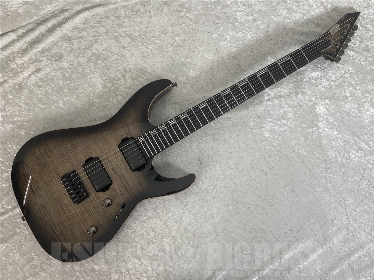 【即納可能】ESP(イーエスピー) M-II CTM NT/FM (Charcoal Burst w/White Pearl Black) お茶の水駅前店(東京) - 2