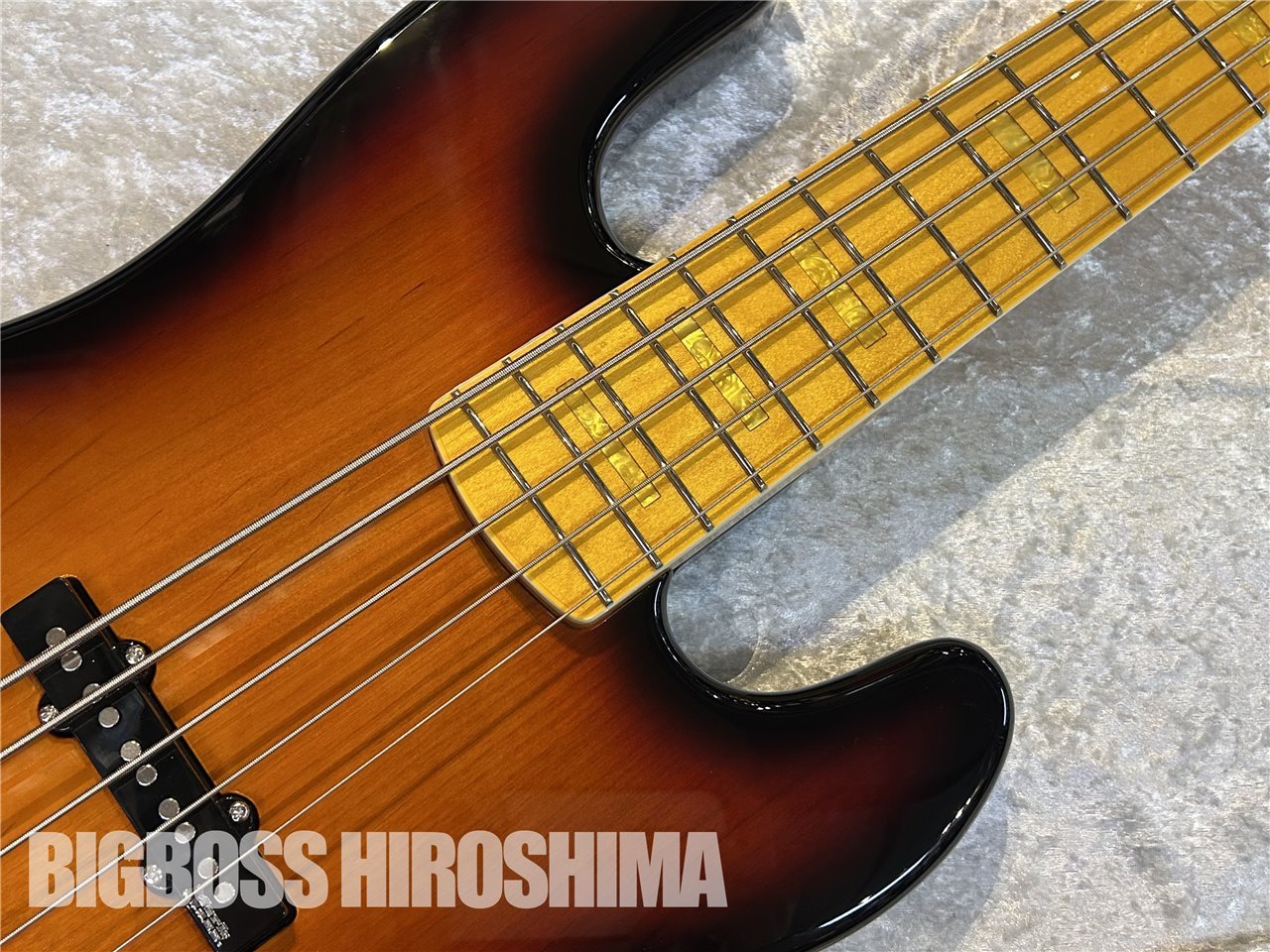 【即納可能】Markbass MAK-B/GV5/C-M (3-TONE SUNBURST) 広島店