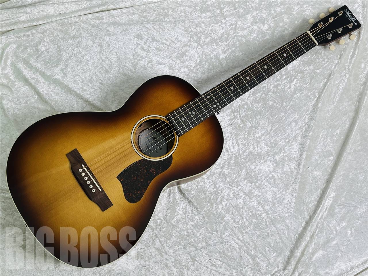 【即納可能】Art&Lutherie(アートアンドルシアー) Roadhouse Light Burst GT EQ（エレクトリックアコースティックギター）【中古・アウトレット  クリスマスタイムセール開催中！】 お茶の水駅前店・別館