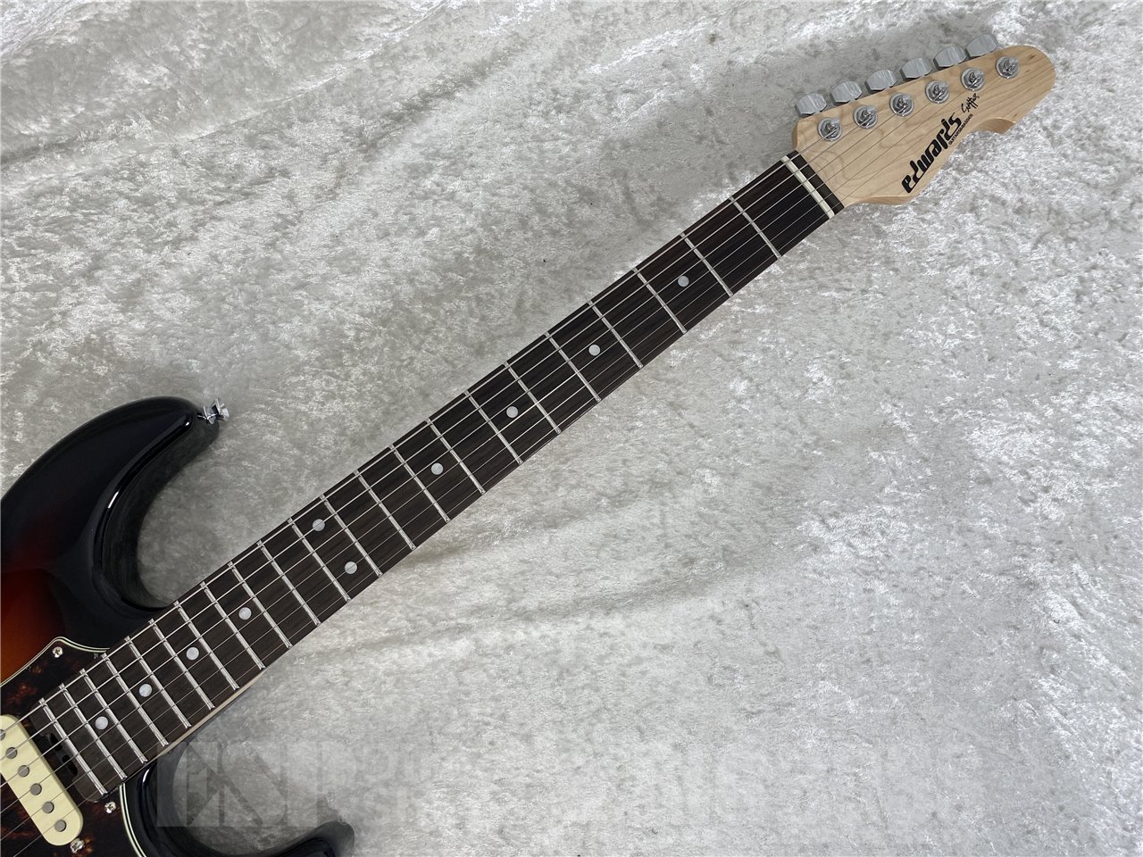 【即納可能】EDWARDS(エドワーズ) E-SNAPPER-AL/R (3 Tone Sunburst) お茶の水駅前店(東京)