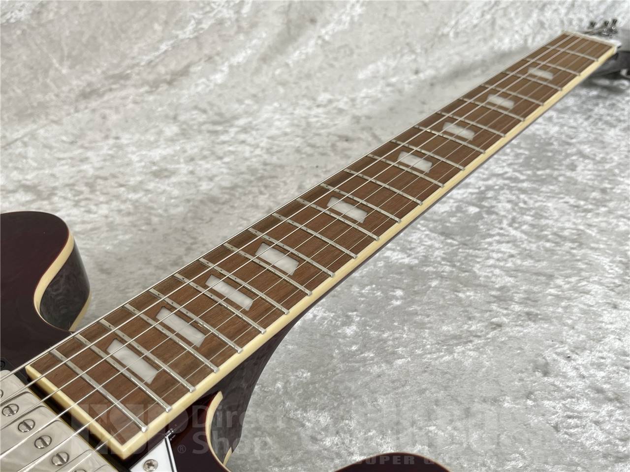 【即納可能】Epiphone ( エピフォン ) Noel Gallagher Riviera/Dark Wine Red  (セミアコースティックギター) お茶の水駅前店・別館