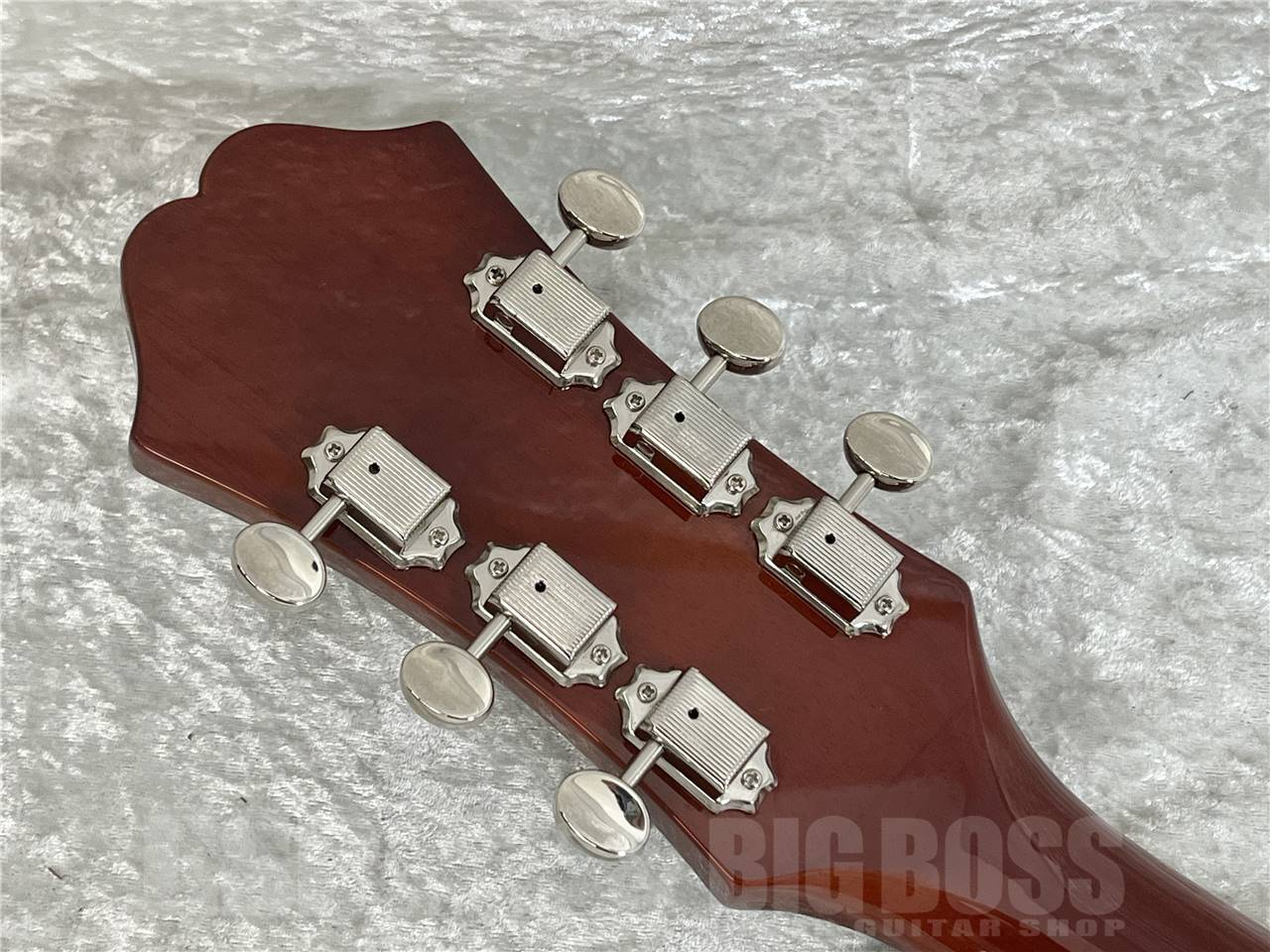 【即納可能】Epiphone ( エピフォン ) Riviera/ Royal Tan  (セミアコースティックギター) お茶の水駅前店・別館