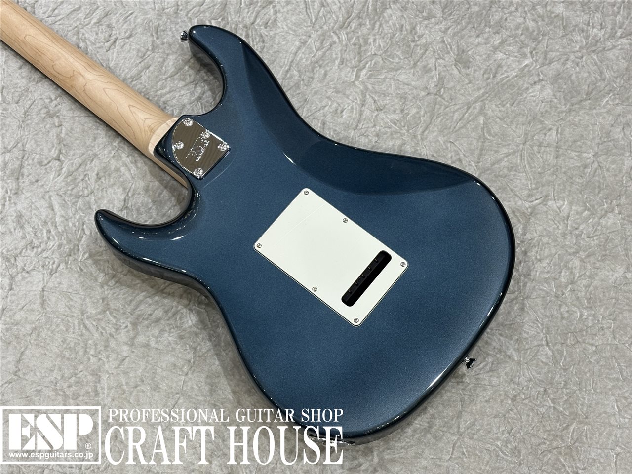 【即納可能】EDWARDS / E-SNAPPER-AL/R / Supreme Blue 渋谷店