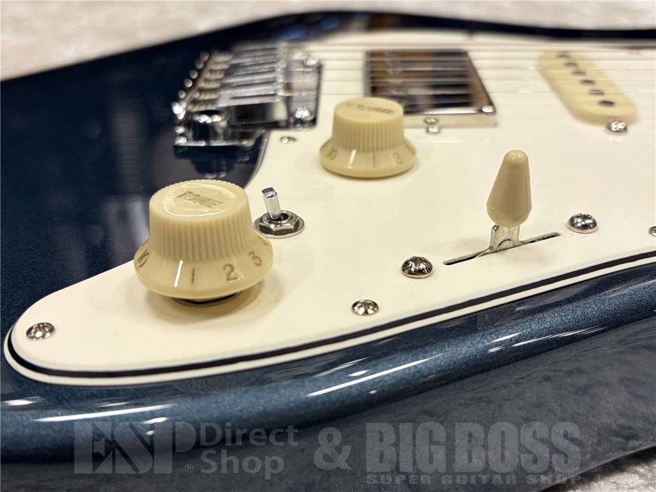 【即納可能】EDWARDS（エドワーズ）E-SNAPPER-AL/R（Supreme Blue）　名古屋店