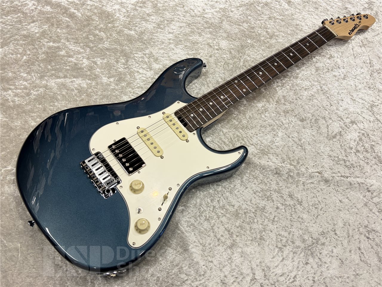 【即納可能】EDWARDS（エドワーズ）E-SNAPPER-AL/R（Supreme Blue）　名古屋店