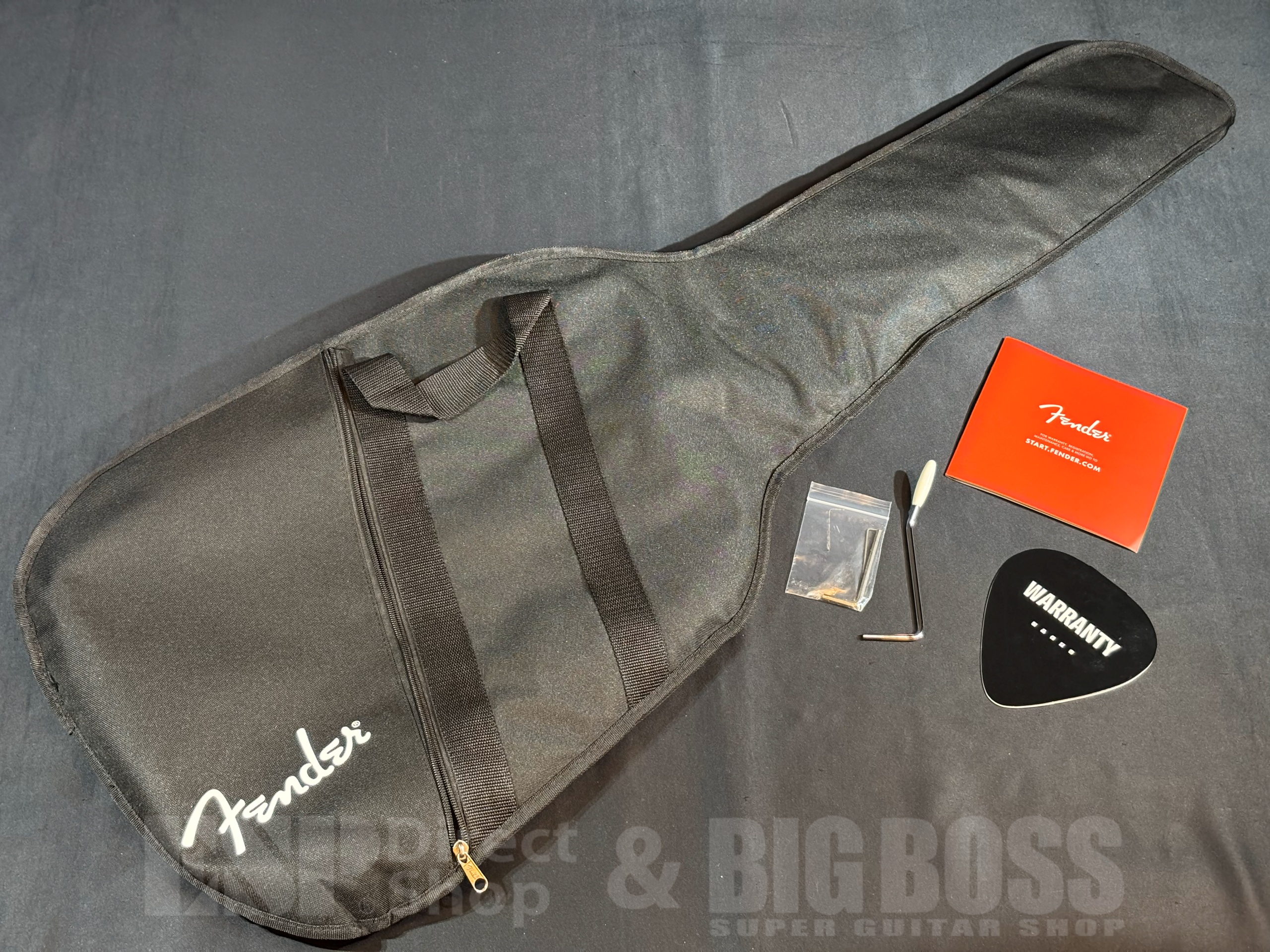 【即納可能/中古品】Fender Yngwie Malmsteen Strat 大阪店