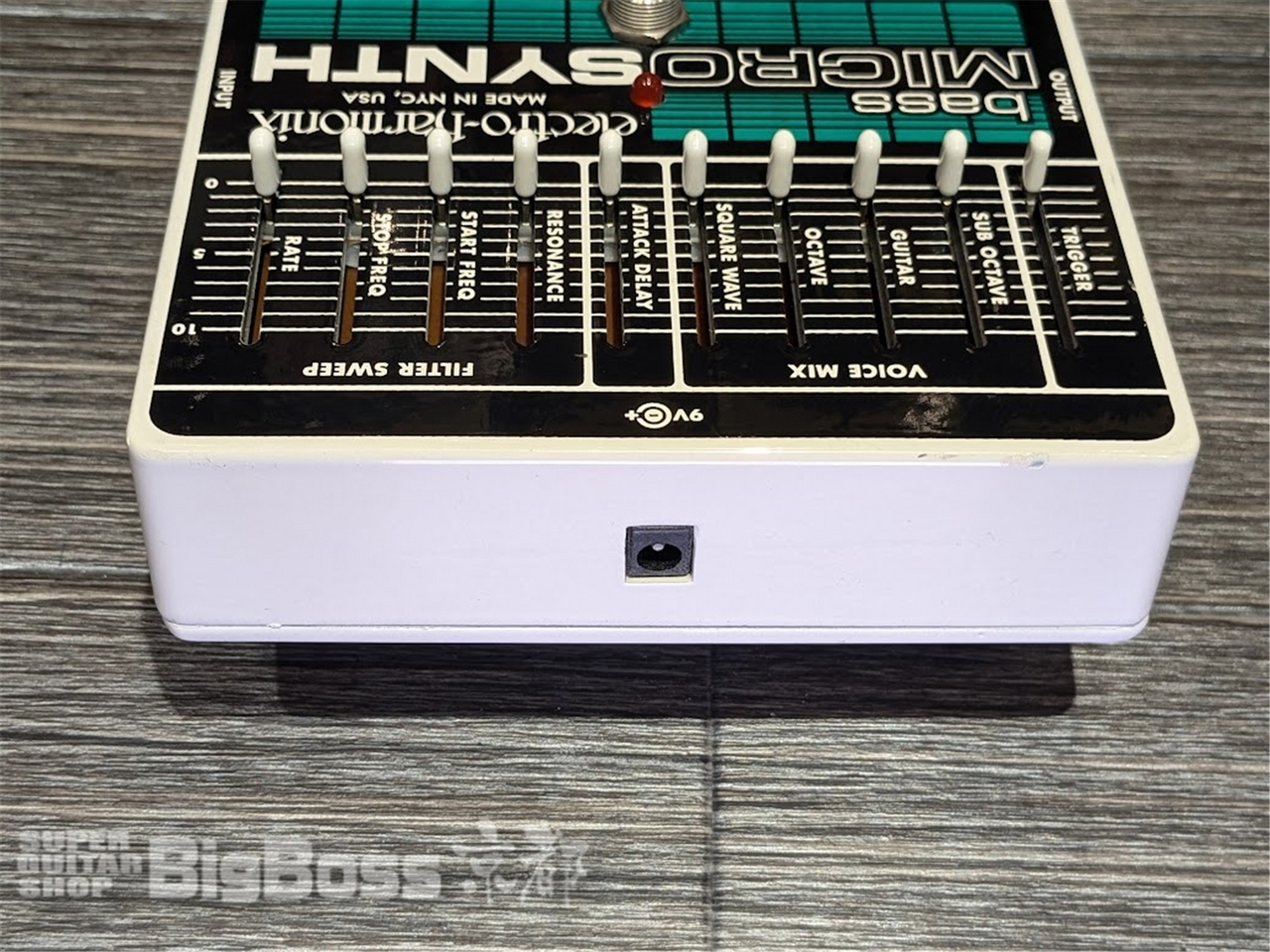 【即納可能 / アウトレット】Electro-Harmonix(エレクトロハーモニックス) Bass Micro Synthesizer Analog Microsynth 京都店【新春初売りお年玉セール対象商品】