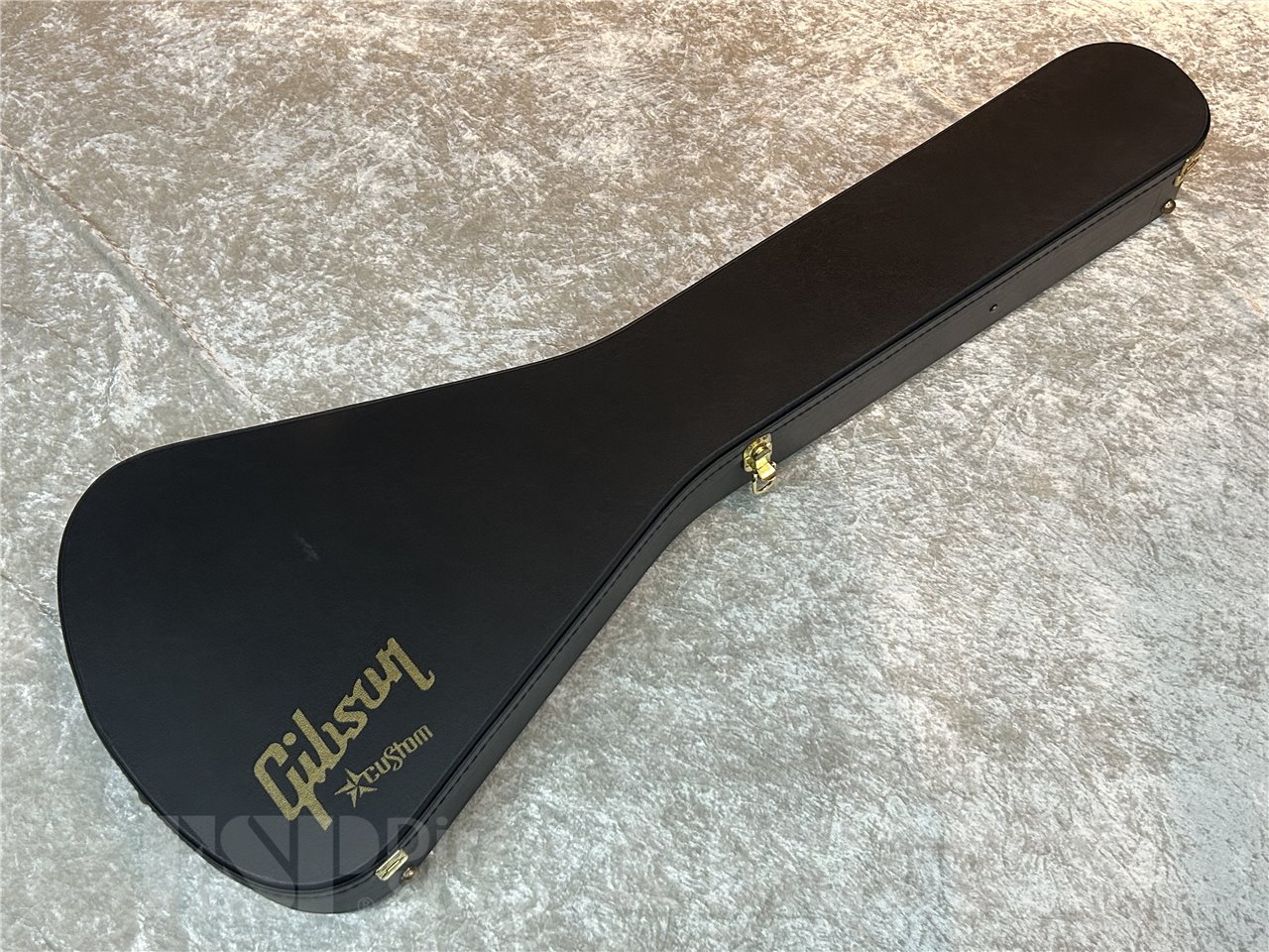 【中古品/即納可能】 Gibson (ギブソン) Custom Shop Historic Collection 1967 Flying V w/Maestro Vibrola (Tobacco Sunburst) 広島店