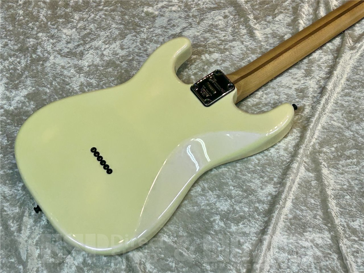 【中古品】Charvel JAKE E LEE Signeture Model (Pearl White with Lavender Hue) 広島店