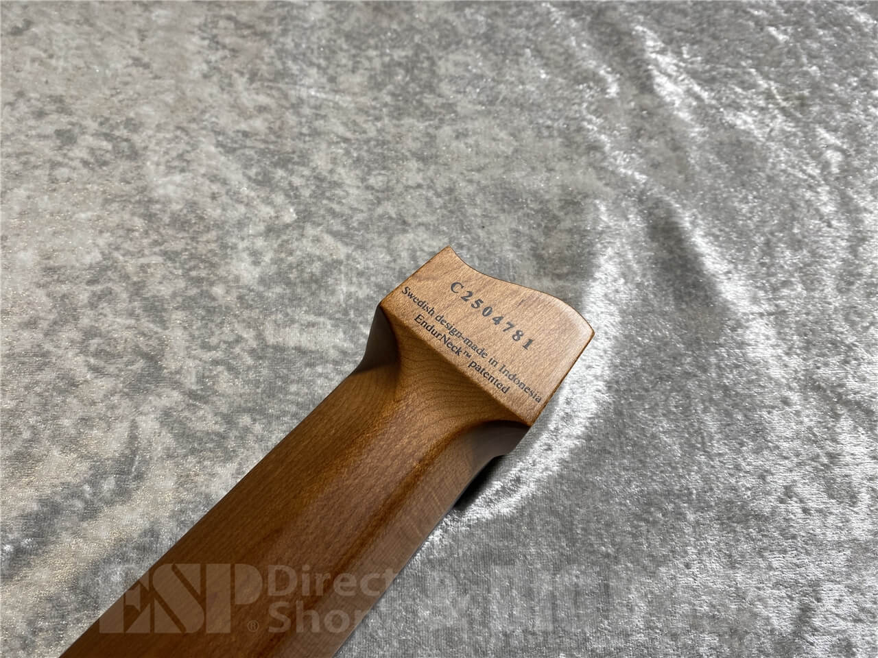 【即納可能】strandberg(ストランドバーグ) Boden Essential 6 (Black Granite) 札幌店